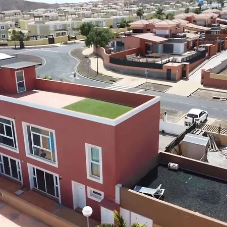 Casa Roja - Banama * Corralejo