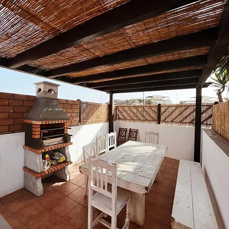 Casa Roja - Banama